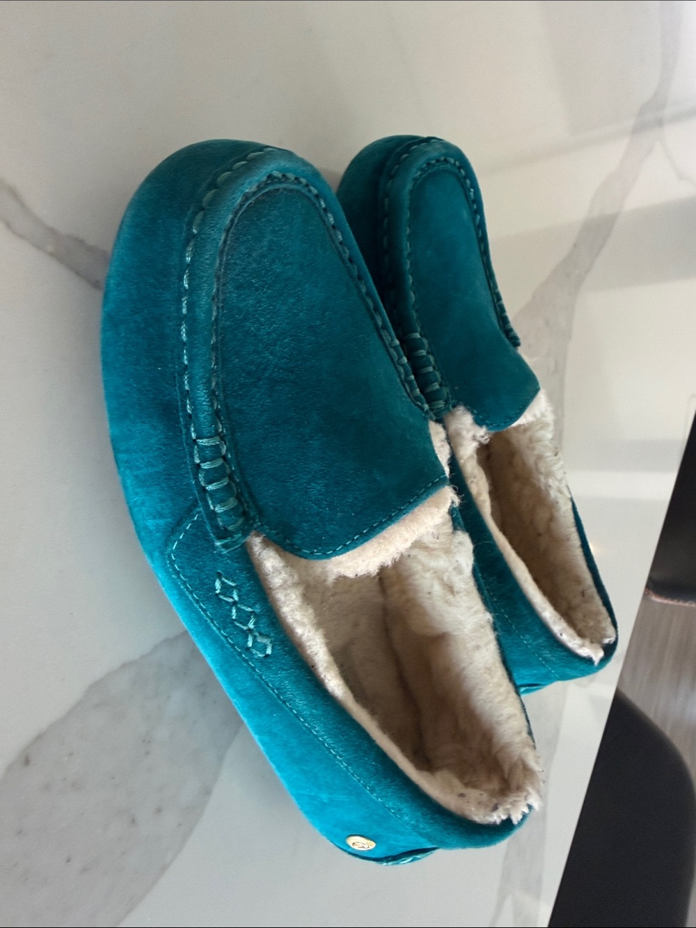 UGG Women’s Ansley Teal Suede Shearling-Lined Moccasin Slippers. Size 8. - Picture 3 of 11
